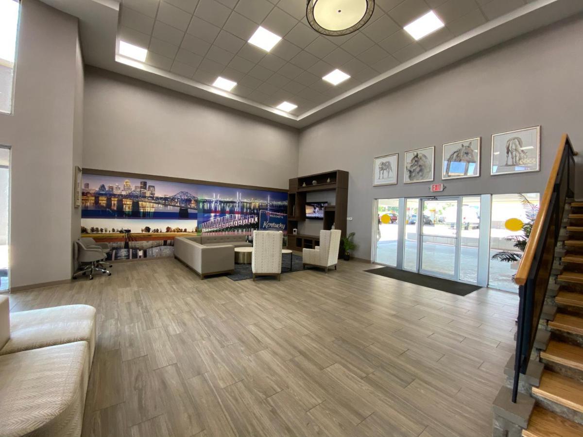 Clarion Pointe University/Expo Louisville Exteriör bild