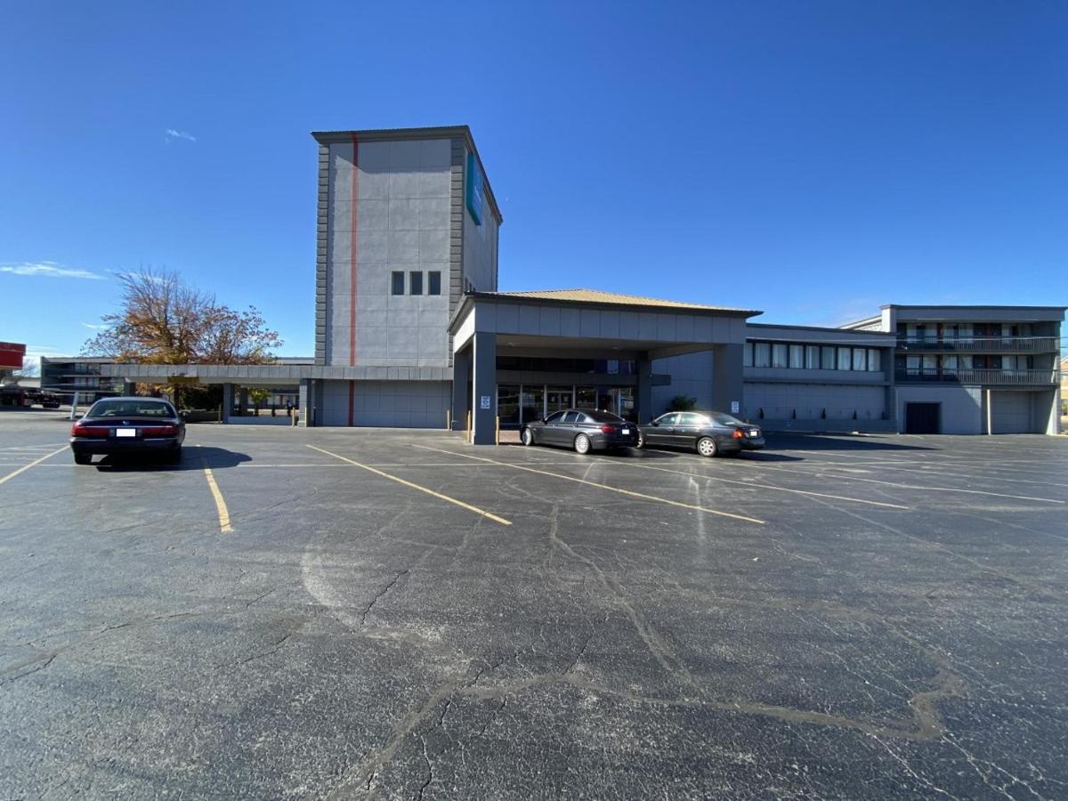 Clarion Pointe University/Expo Louisville Exteriör bild